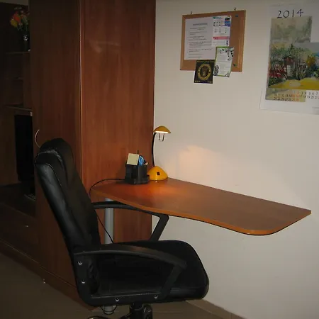 Alexander Business *