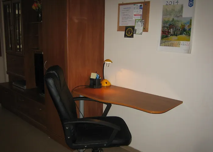 Alexander Business *