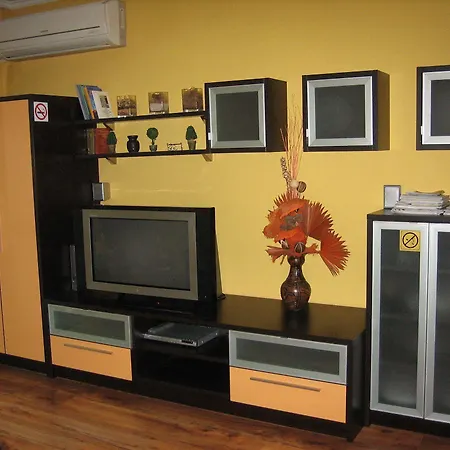 Alexander Business *